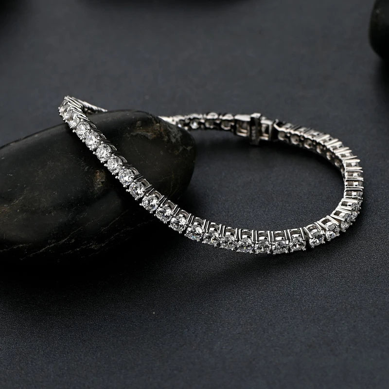 Sparkling .925 Silver Tennis Bracelet