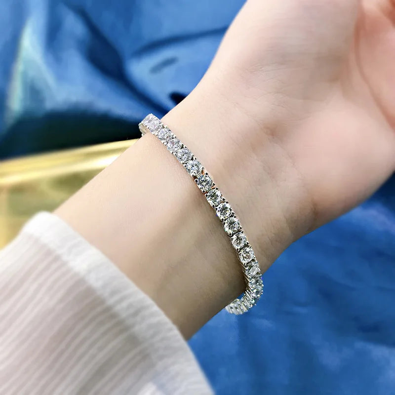 Sparkling .925 Silver Tennis Bracelet